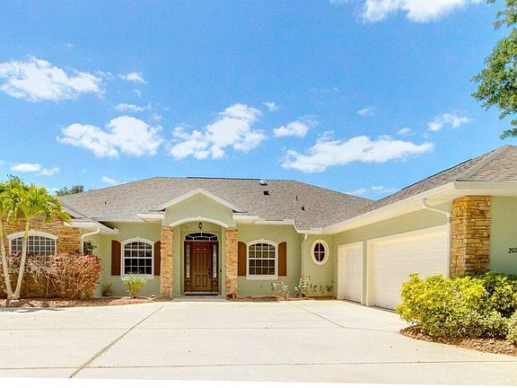 2nd image of 2024 Windbrook Dr SE