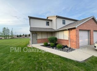121 Bruns Dr, Brookville, OH 45309