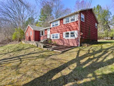 12 Green Knolls Lane, Newtown, CT, 06470