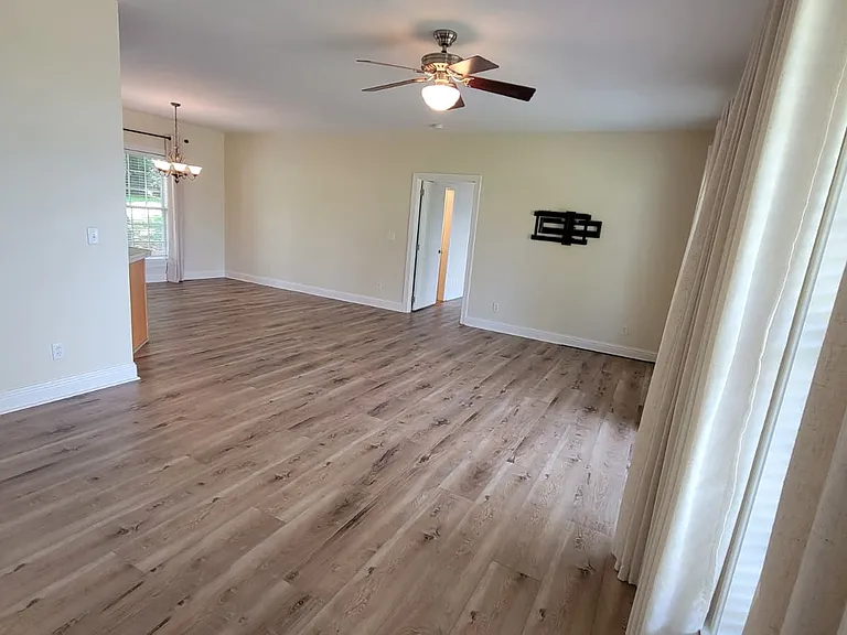 137 Fern Haven Ln — Photo 15