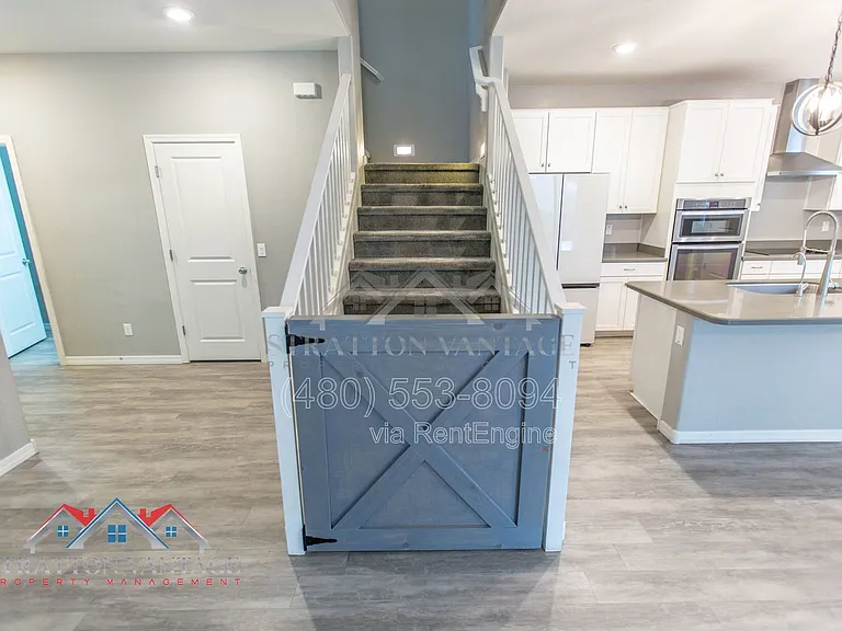 11689 N 166th Dr — Photo 29