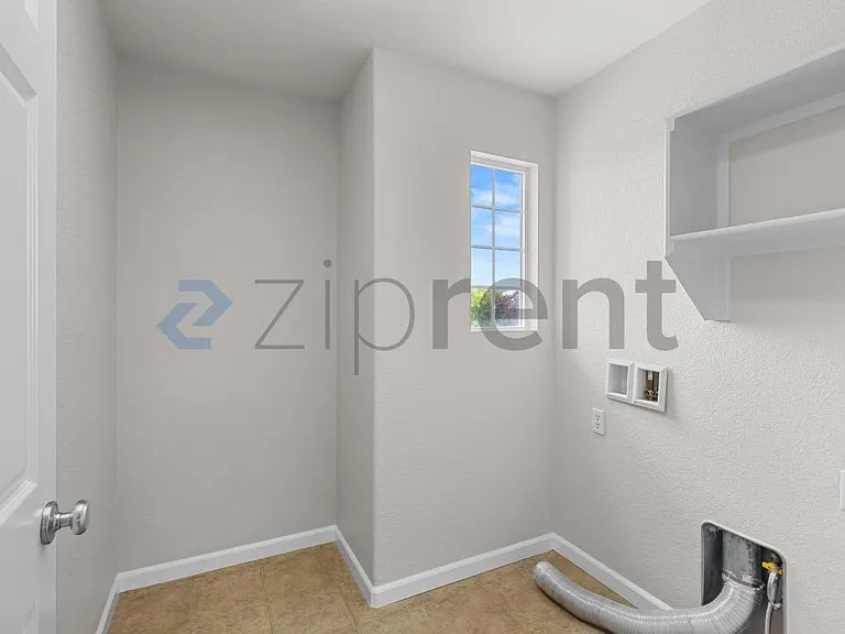 1000 Morning Glory Way — Photo 25