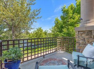 3608 N Prospect Way, Garden City, ID 83714
