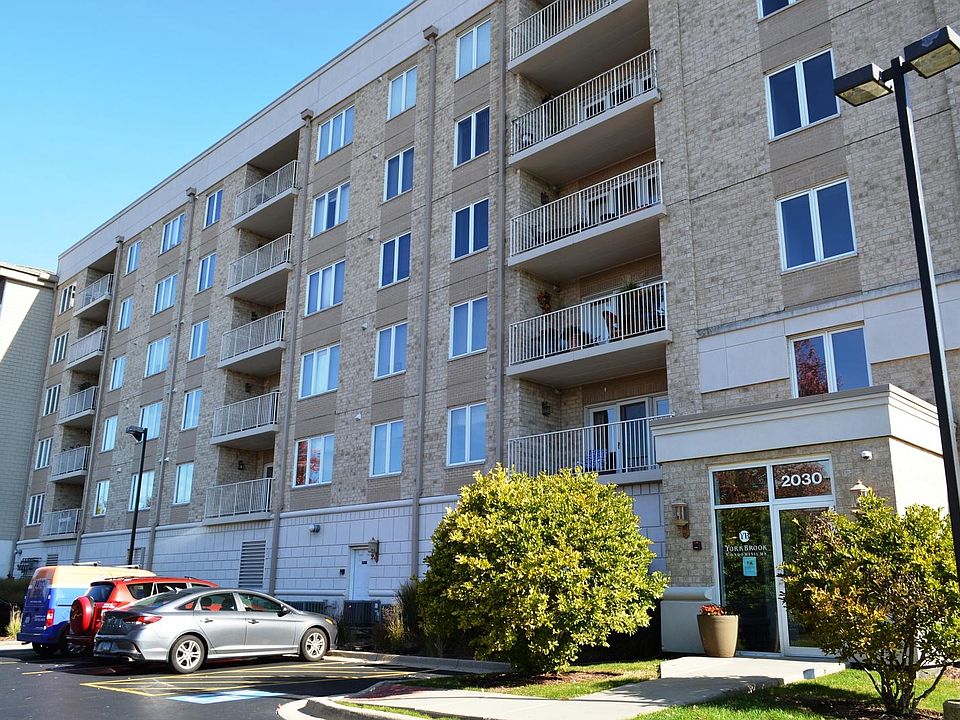 1st image of 2030 Saint Regis Dr #320