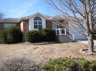 2749 N Washington Ave, Springfield, MO 65803