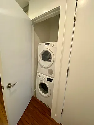 Rented by Golden Lioness Corp | media 20