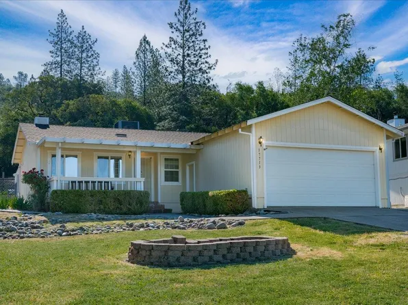 17713 Lake Forest Dr, Penn Valley, CA 95946