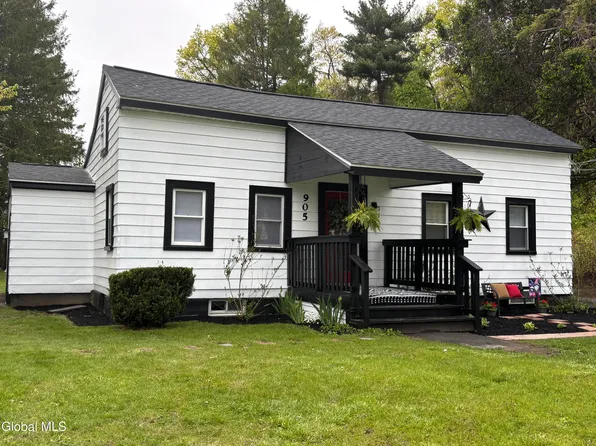 905 Balltown Road, Schenectady, NY 12309