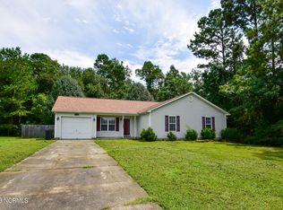 322 Palamino Trl, Jacksonville, NC 28546