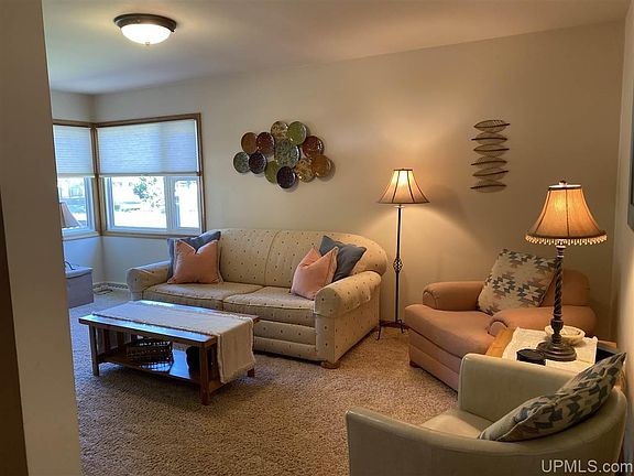 5th image of 1605 Kildahl Ave