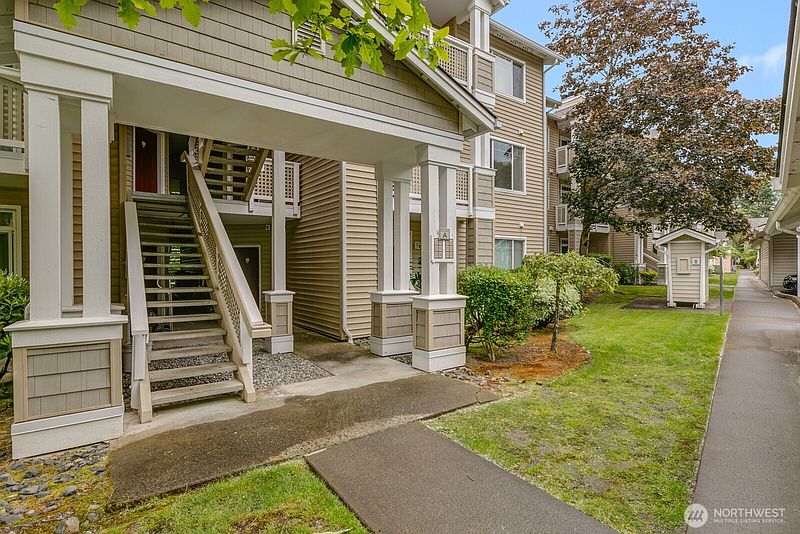 2nd image of 15300 112th Avenue NE #A204