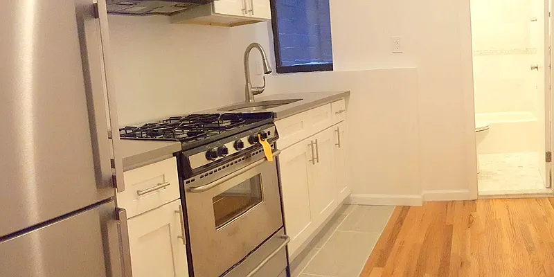 Rented by Manhattan Spaces | media 12