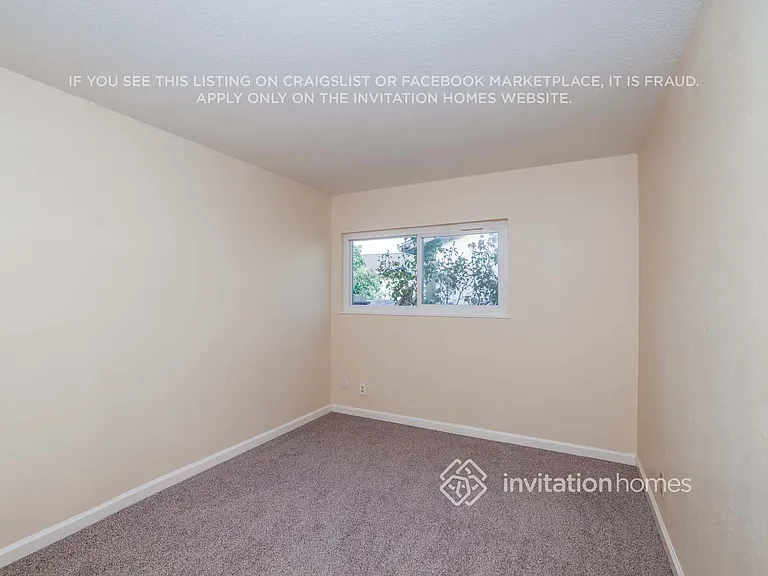 120 Lainey Ct — Photo 12