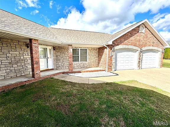 5th image of 2206 Cherry Blossom Cir