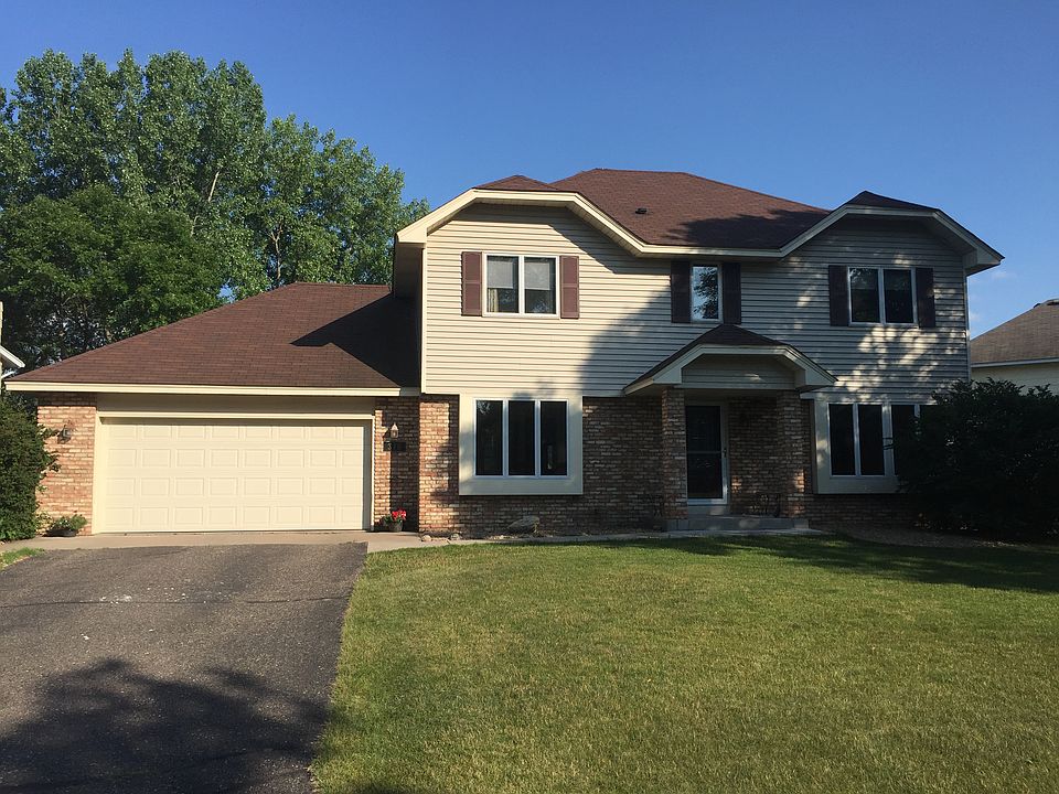1st image of 316 Oak Hill Dr