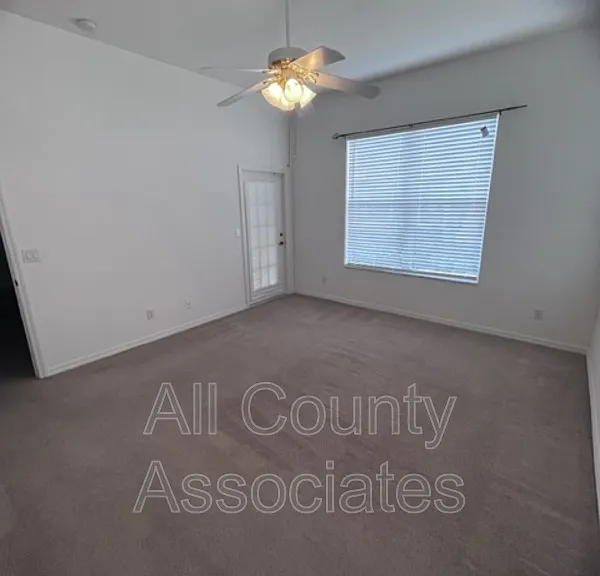 12147 Putter Green Ct — Photo 17