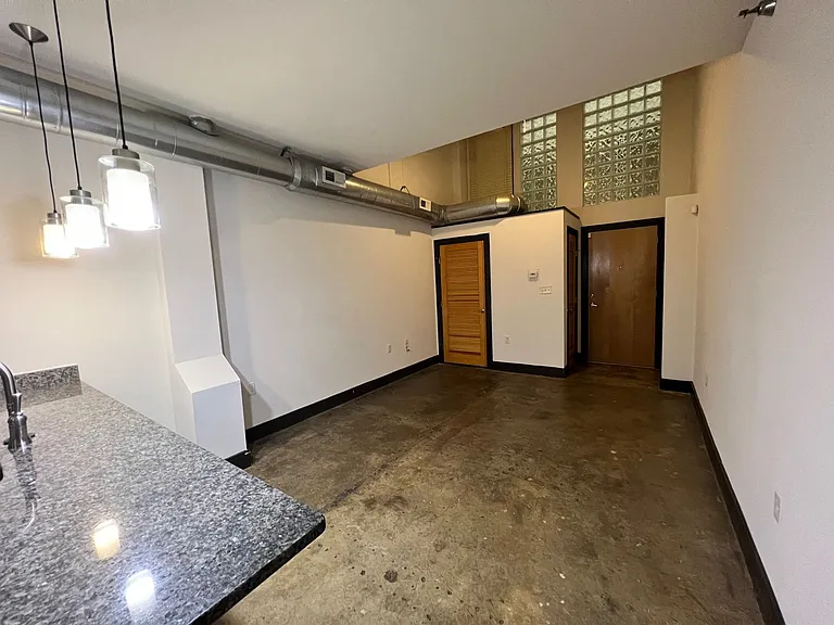 Mortons Apartments — Photo 3