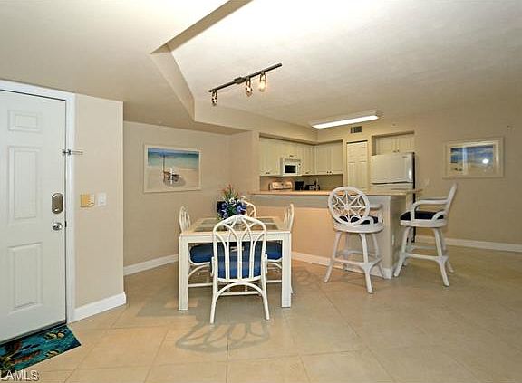 5th image of 1150 Wildwood Lakes Blvd #8-205