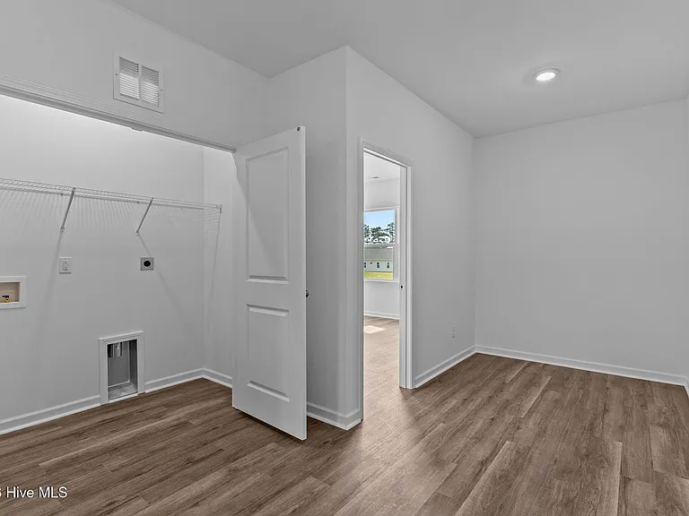 7149 Fisk Dr #53 — Photo 8