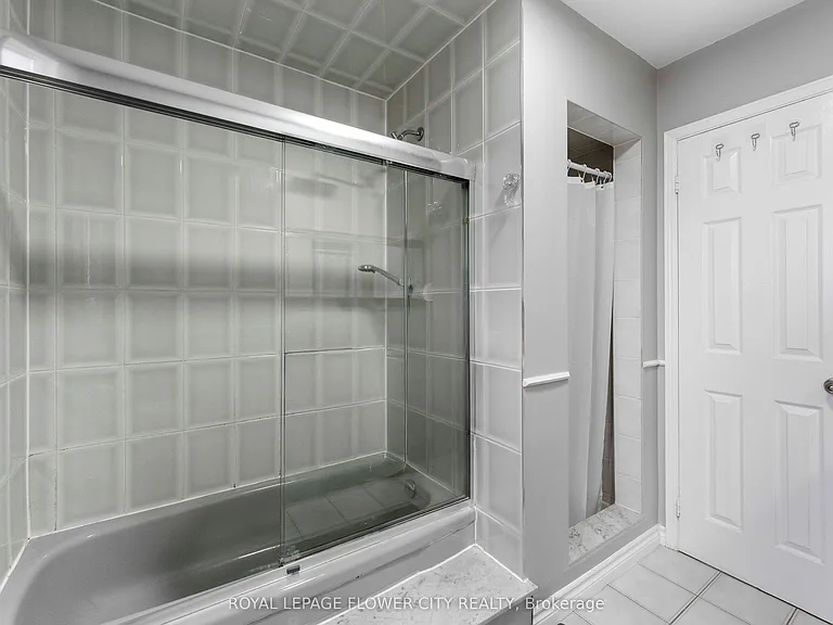 124 Candy Cres — Photo 18