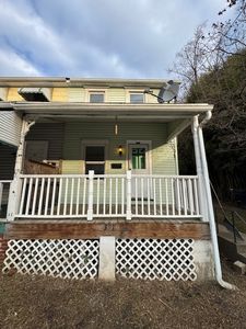 391 Valley Rd, Coatesville, PA, 19320