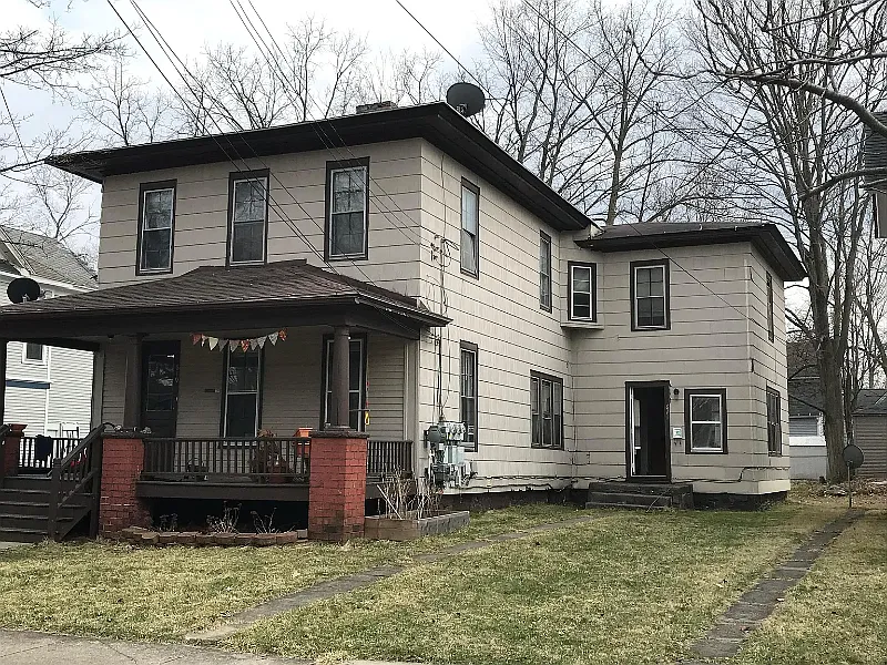 619 Axtell St #619