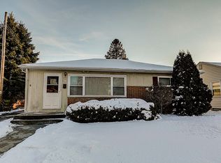 9317 W Melvina St, Milwaukee, WI 53222