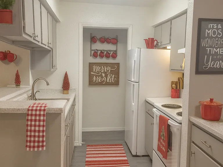 Oaks of Ashford Point - Briar Village — Photo 14