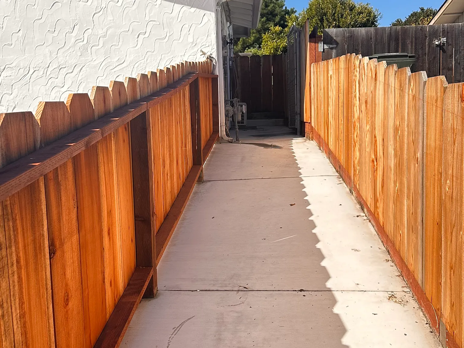 1 bed, 400 sqft, $2,400 — Photo 3