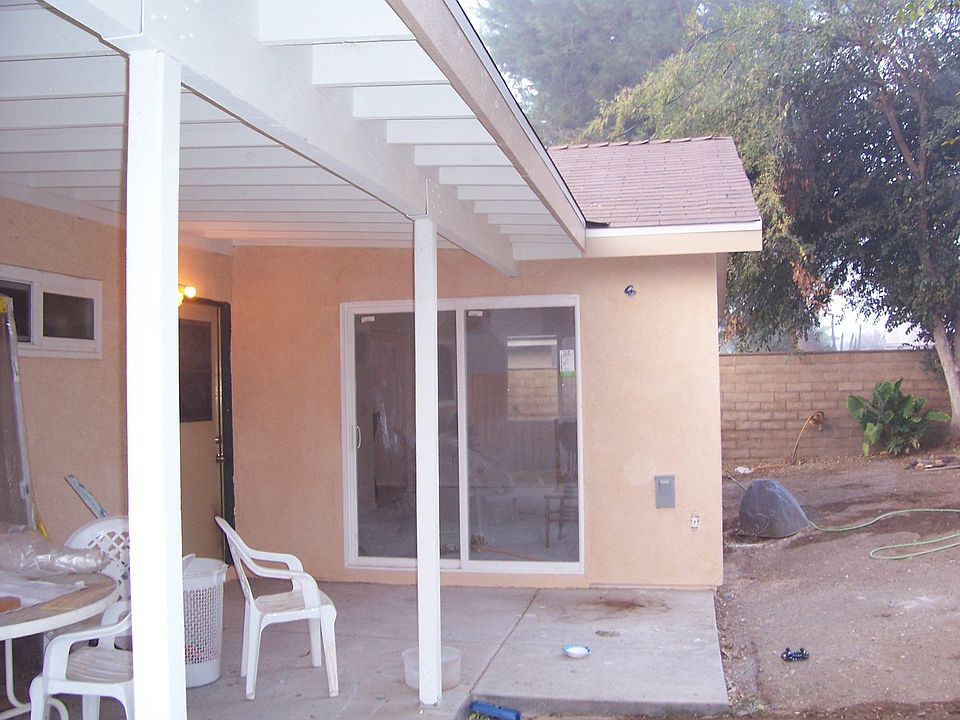 2nd image of 8541 Raintree Ave