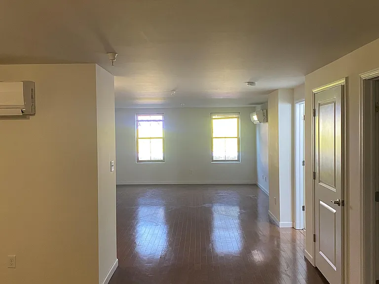 40 S Pearl St #306 — Photo 11