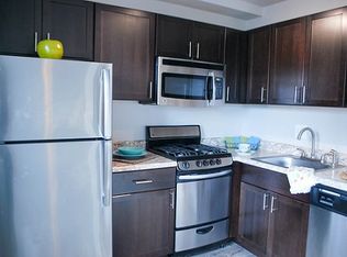 611 Park Avenue, Baltimore, MD 21201