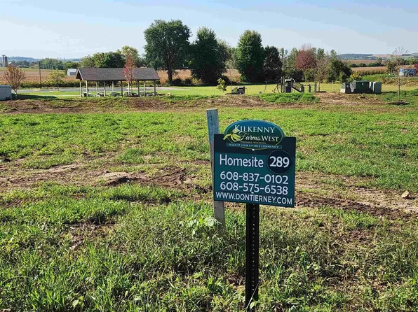 1609 Eileen Court #289, Waunakee, WI 53597