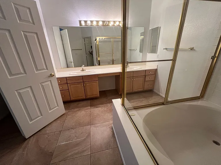 8791 Crystal Port Ave — Photo 21