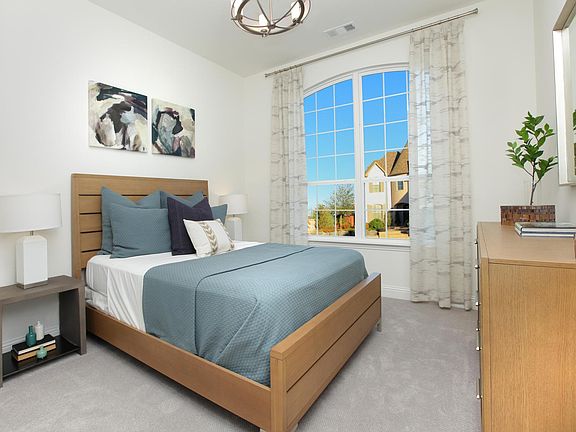 The Brendan A Bedroom 4