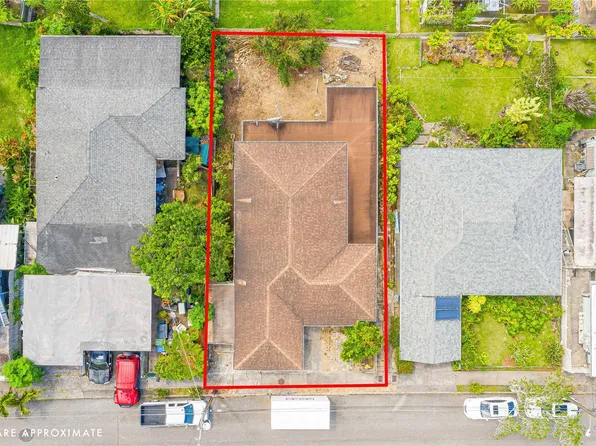 2417 Naai St, Honolulu, HI 96819