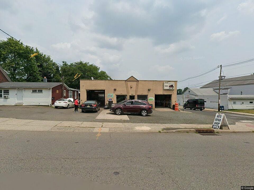 1st image of 530 W Broadway #A