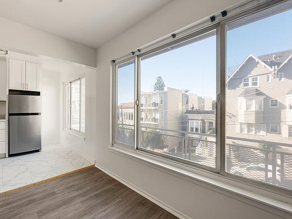2nd image of 2899 Jackson St #5