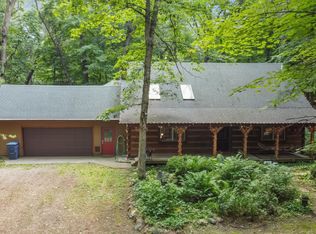 75395 40th St, Paw Paw, MI 49079