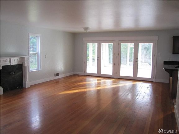 4th image of 81 New Haven Ln