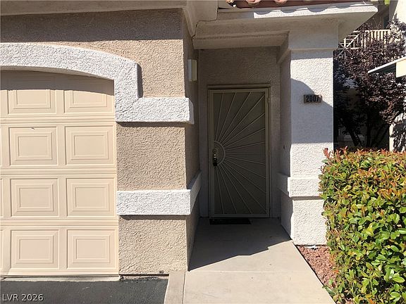 2nd image of 8555 W Russell Rd Unit 2007