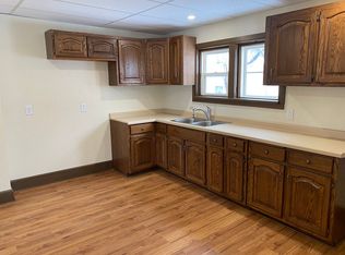 915 S 3rd Ave, Wausau, WI 54401