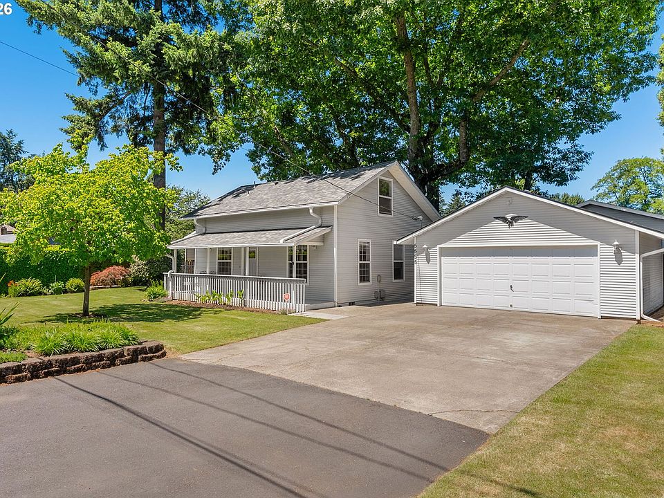1st image of 5555 SE Firwood St