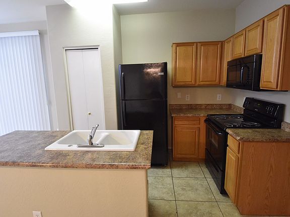 3rd image of 6625 W Johnson St