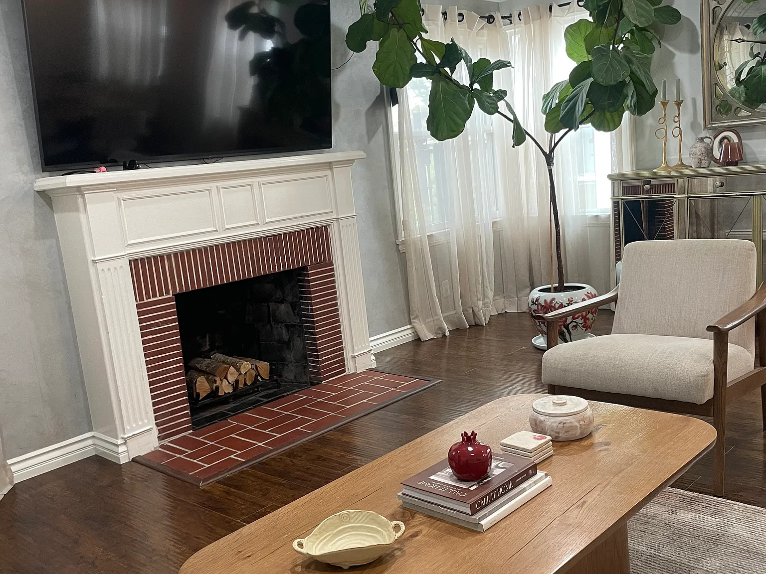 3 bed, 1200 sqft, $8,600 — Photo 3