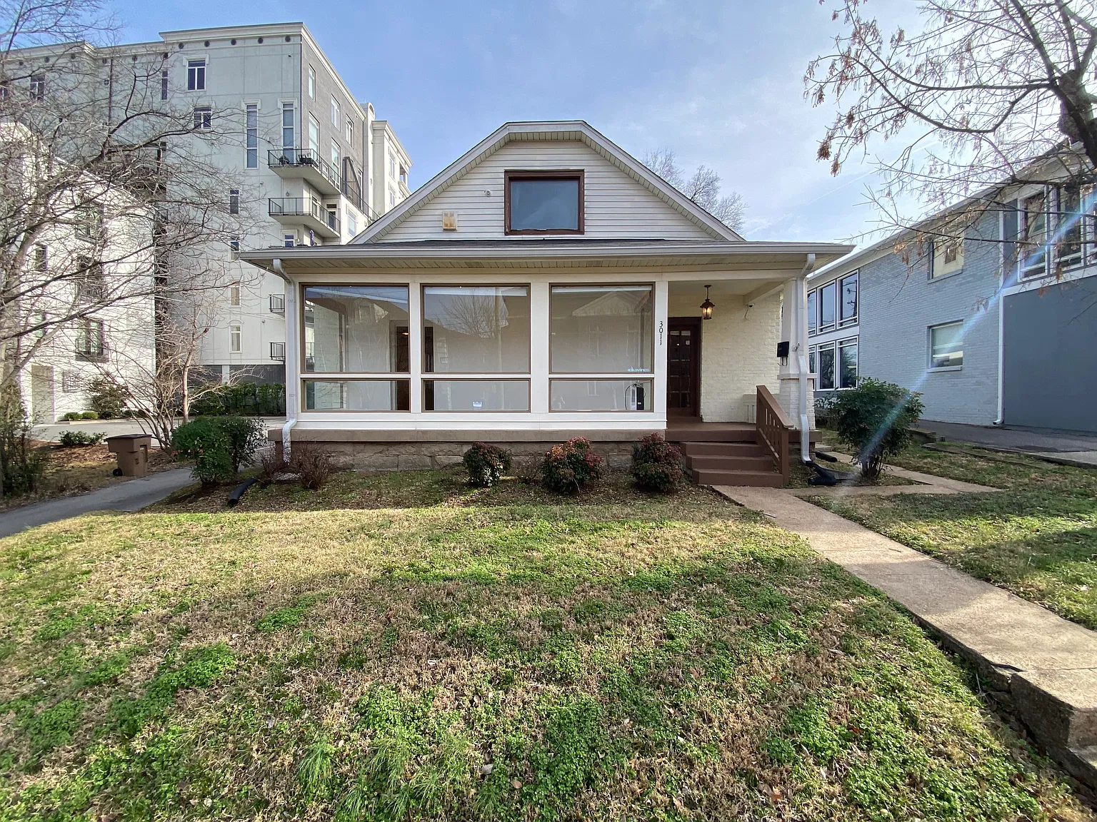 2 bed, 1933 sqft, $3,400 — Photo 2