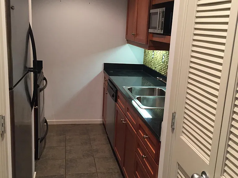 1211 Light St #212 — Photo 4