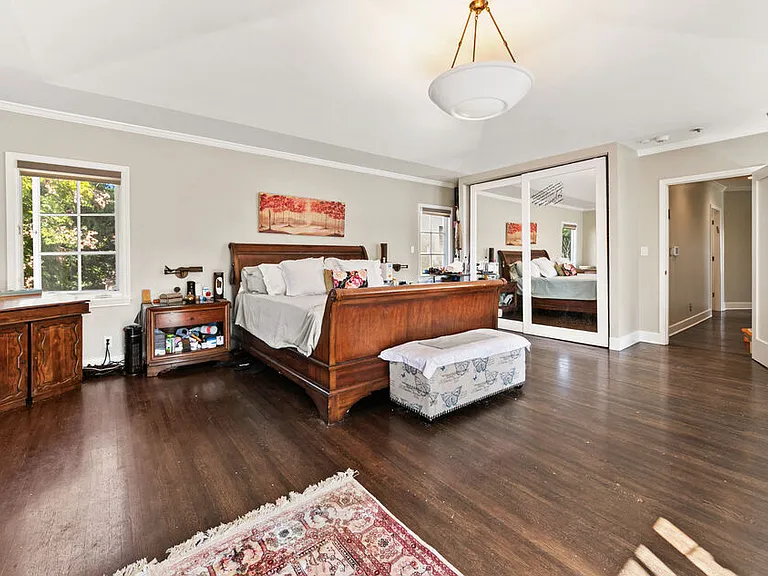 401 N McCadden Pl — Photo 41