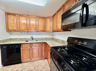 Elide House (2 Park), Eastchester, NY 10709