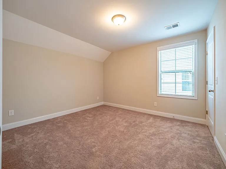 3057 Girard Dr — Photo 45